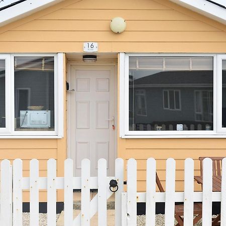 Mundesley Holiday Village Экстерьер фото