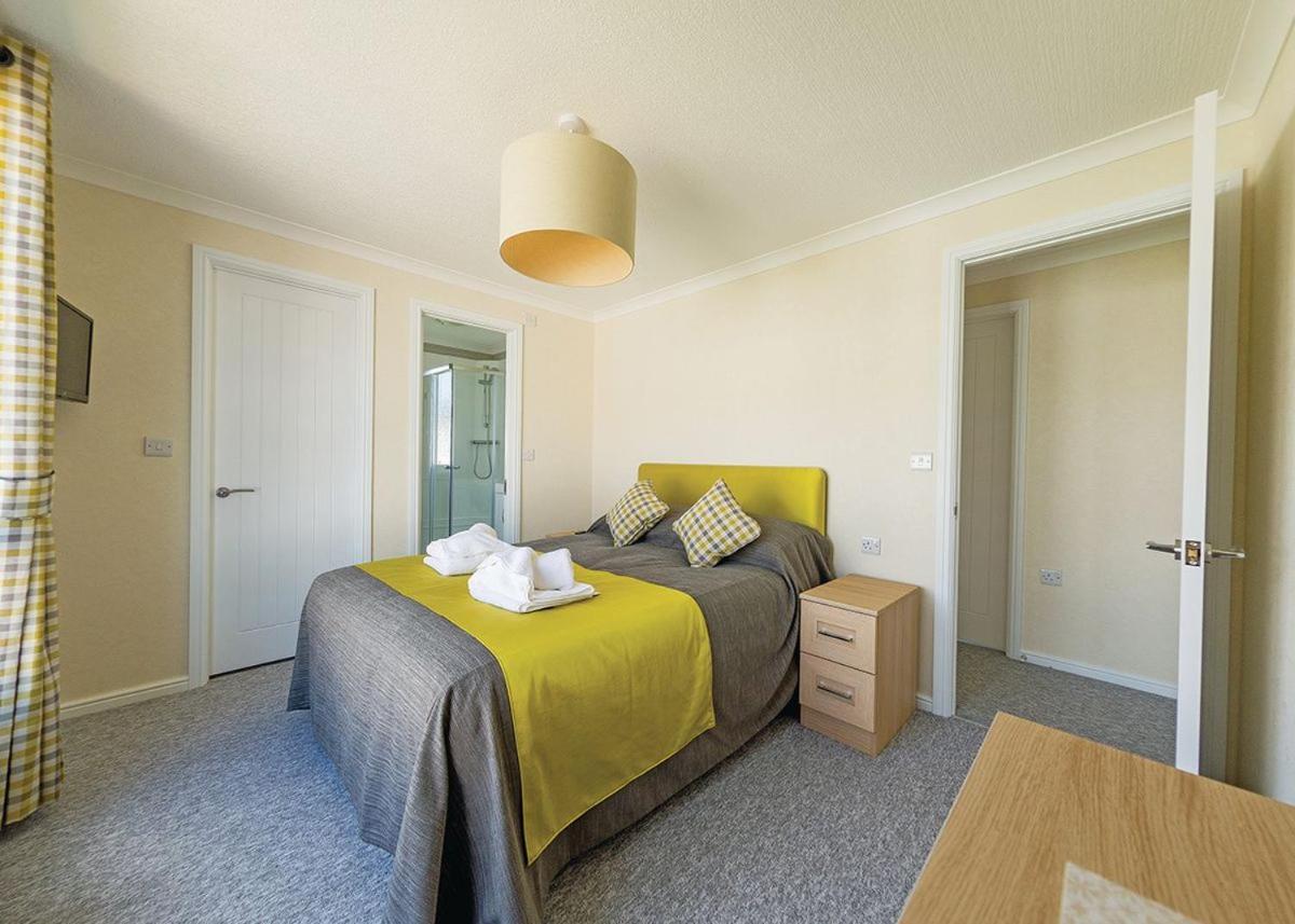 Mundesley Holiday Village Экстерьер фото
