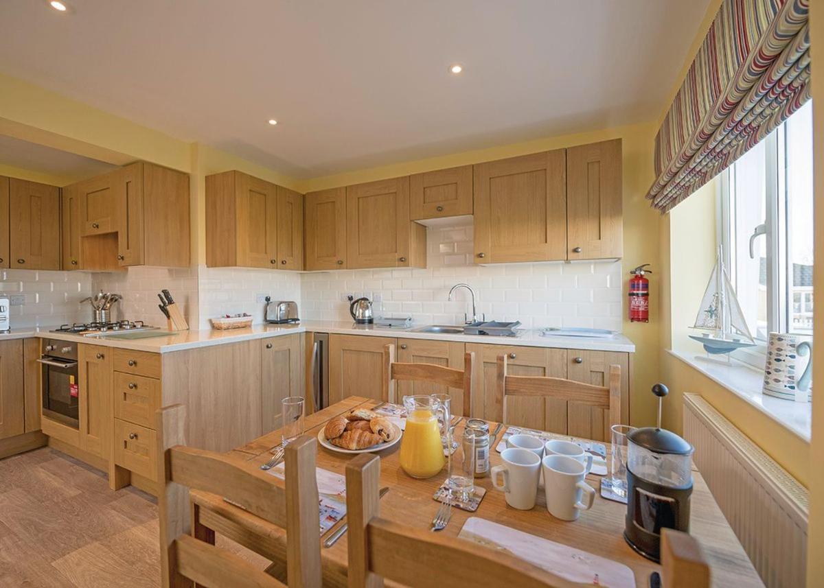 Mundesley Holiday Village Экстерьер фото