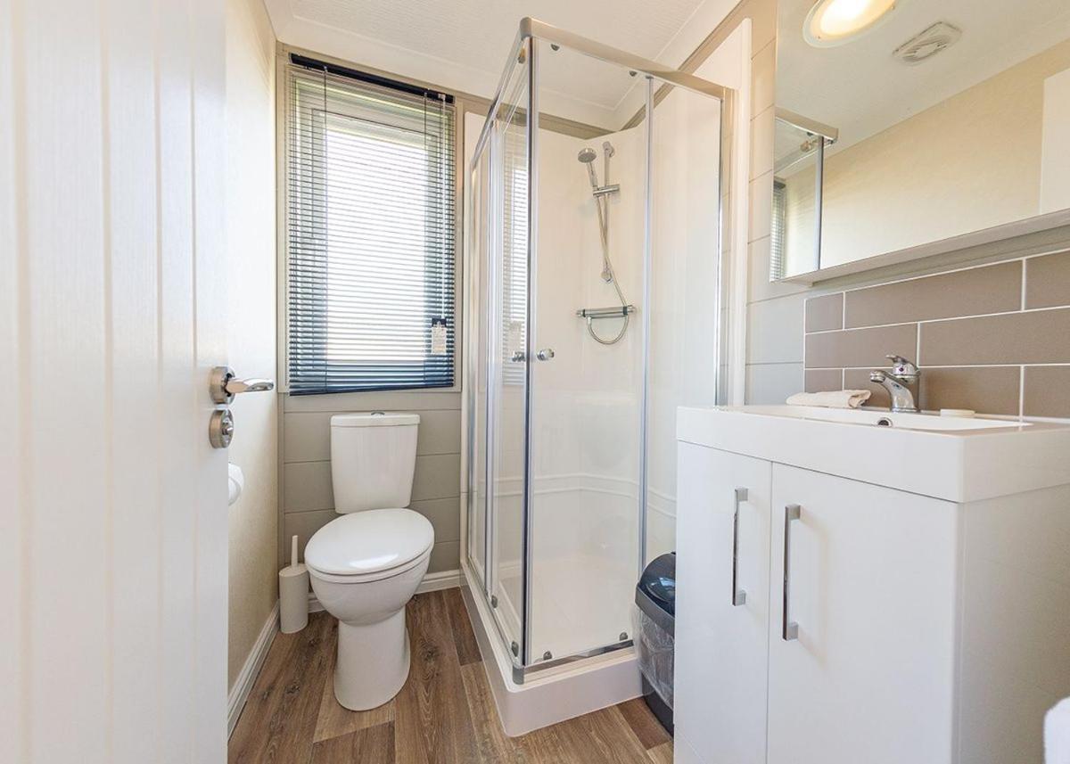 Mundesley Holiday Village Экстерьер фото