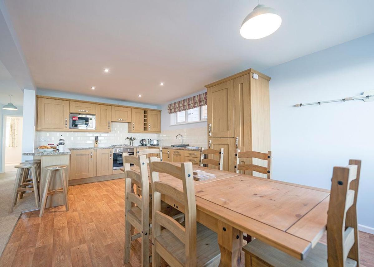 Mundesley Holiday Village Экстерьер фото
