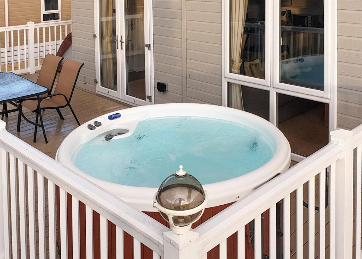 Mundesley Holiday Village Экстерьер фото